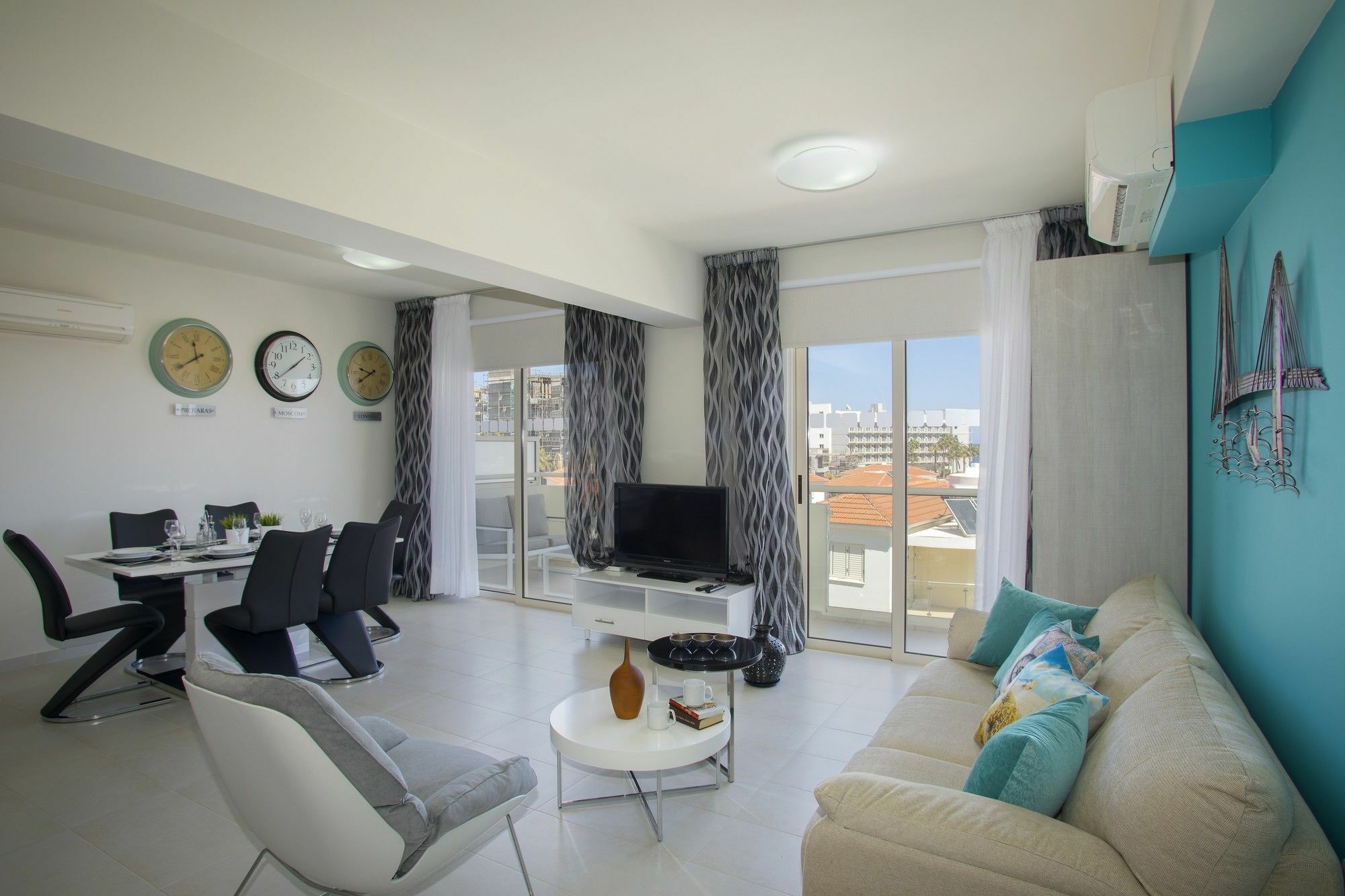 Marianna Suite Pernera ภายนอก รูปภาพ