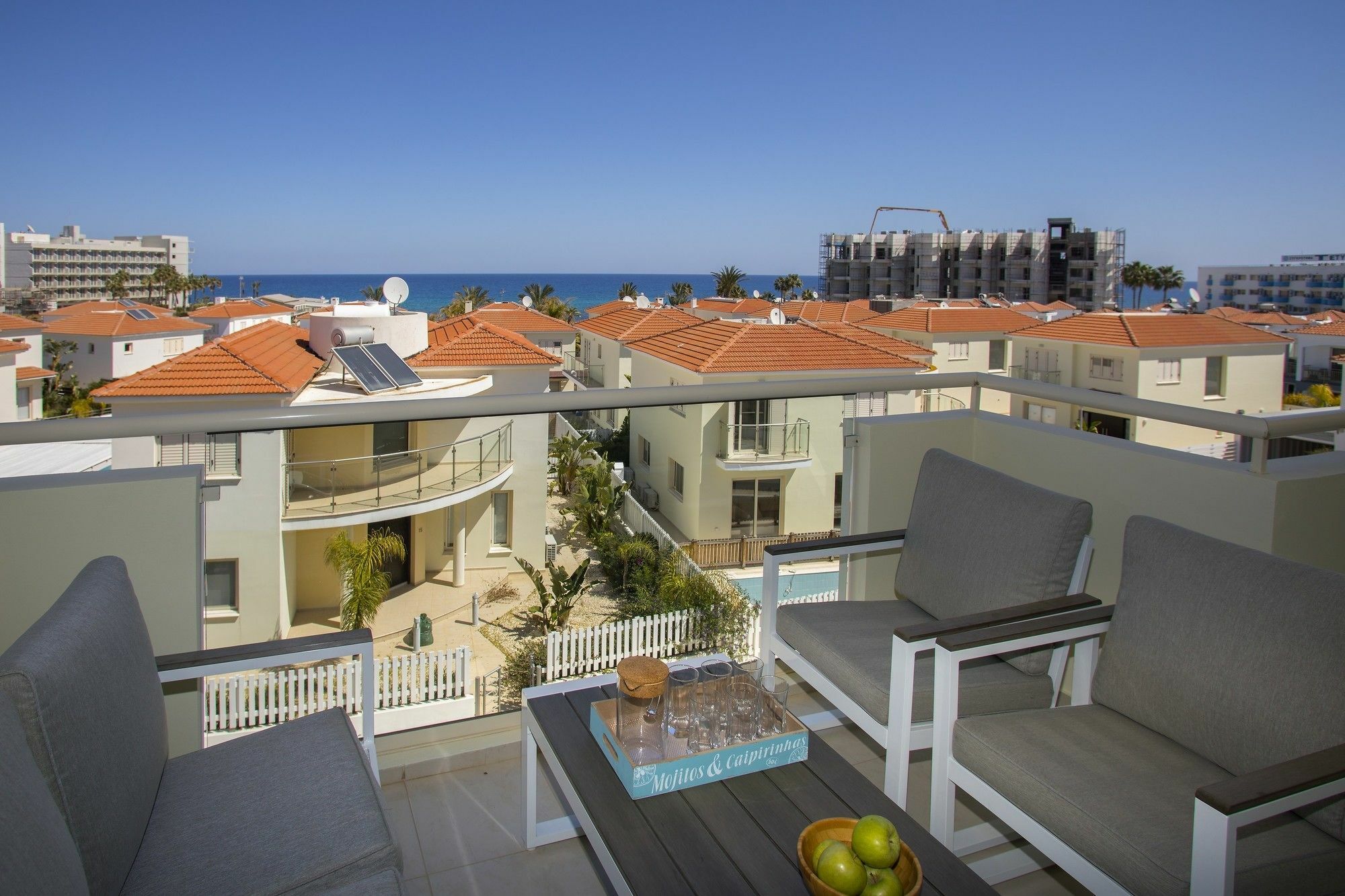 Marianna Suite Pernera ภายนอก รูปภาพ